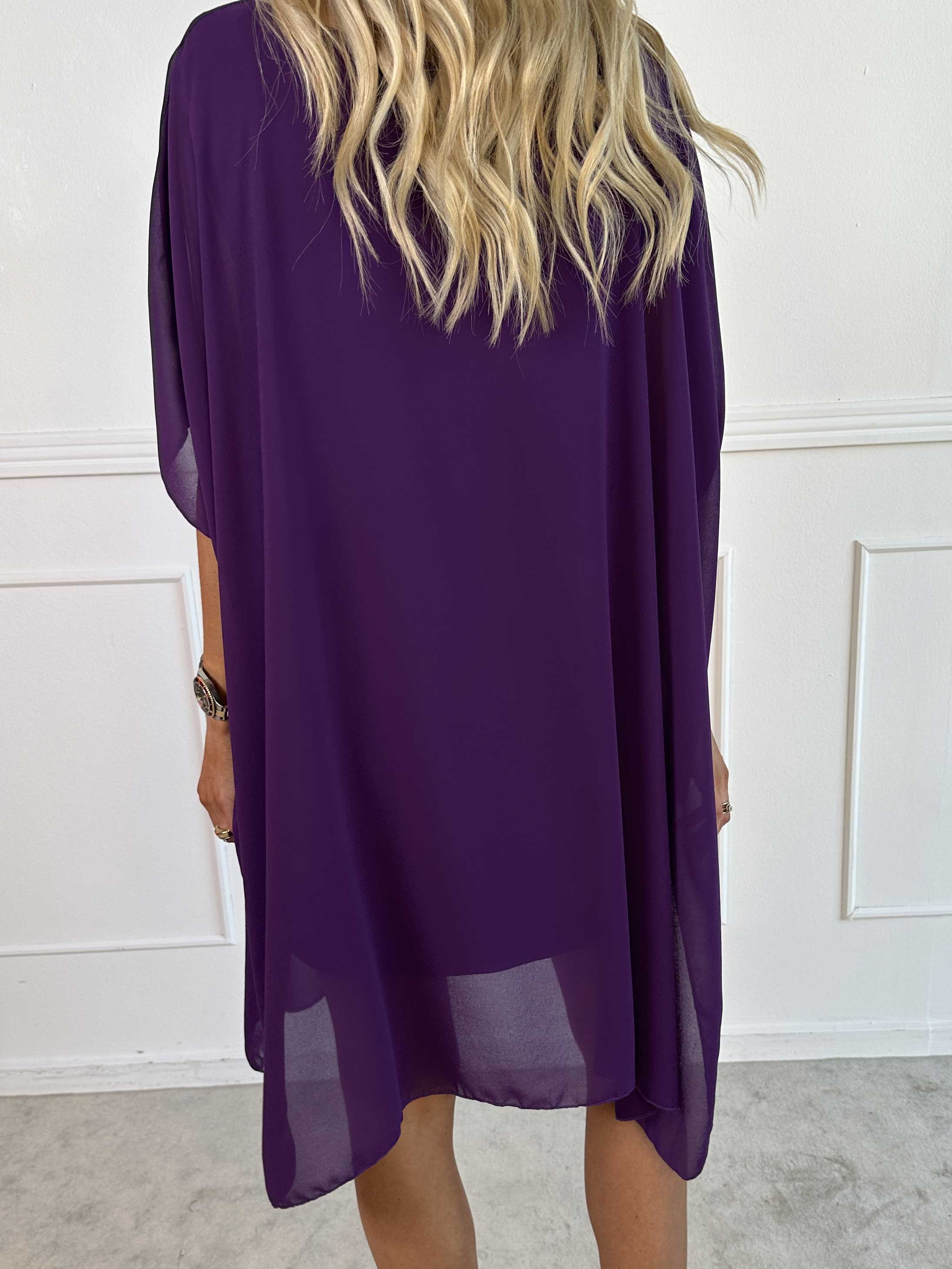 Mirabella Plain - Tunikaklänning med chiffonglager och underkjol i viskos